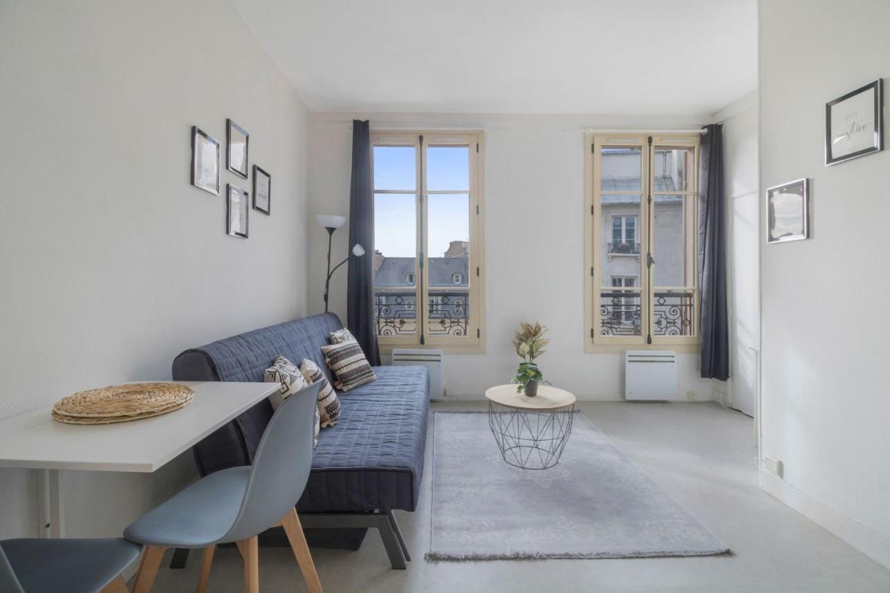 Studio Lumineux Proche Du Chateau แวร์ซาย ภายนอก รูปภาพ